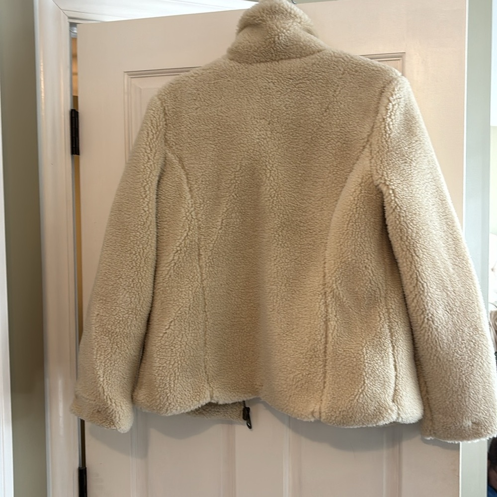 Teddy Jacket - Picture 4 of 4